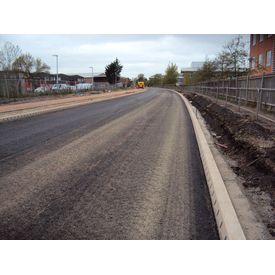 Asphalt carriageway